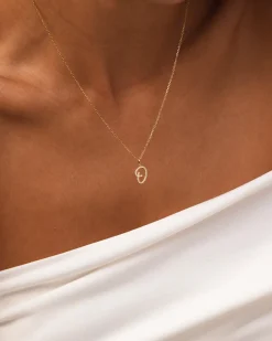 Collar Letra O