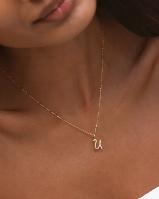 Collar Letra U