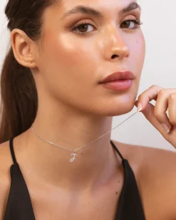 Collar Plata Letra J