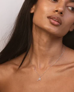 Collar Plata Letra M