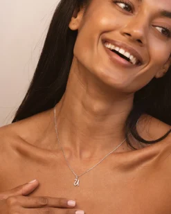 Collar Plata Letra U