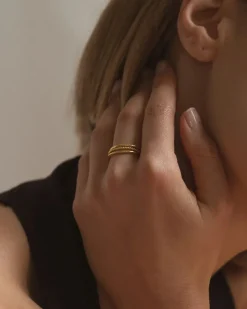 Golden Tress Ring - Smooth